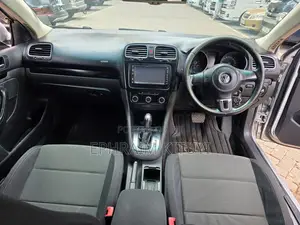 Volkswagen Golf 2012 Silver