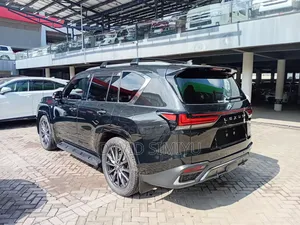Lexus LX 2023 Black