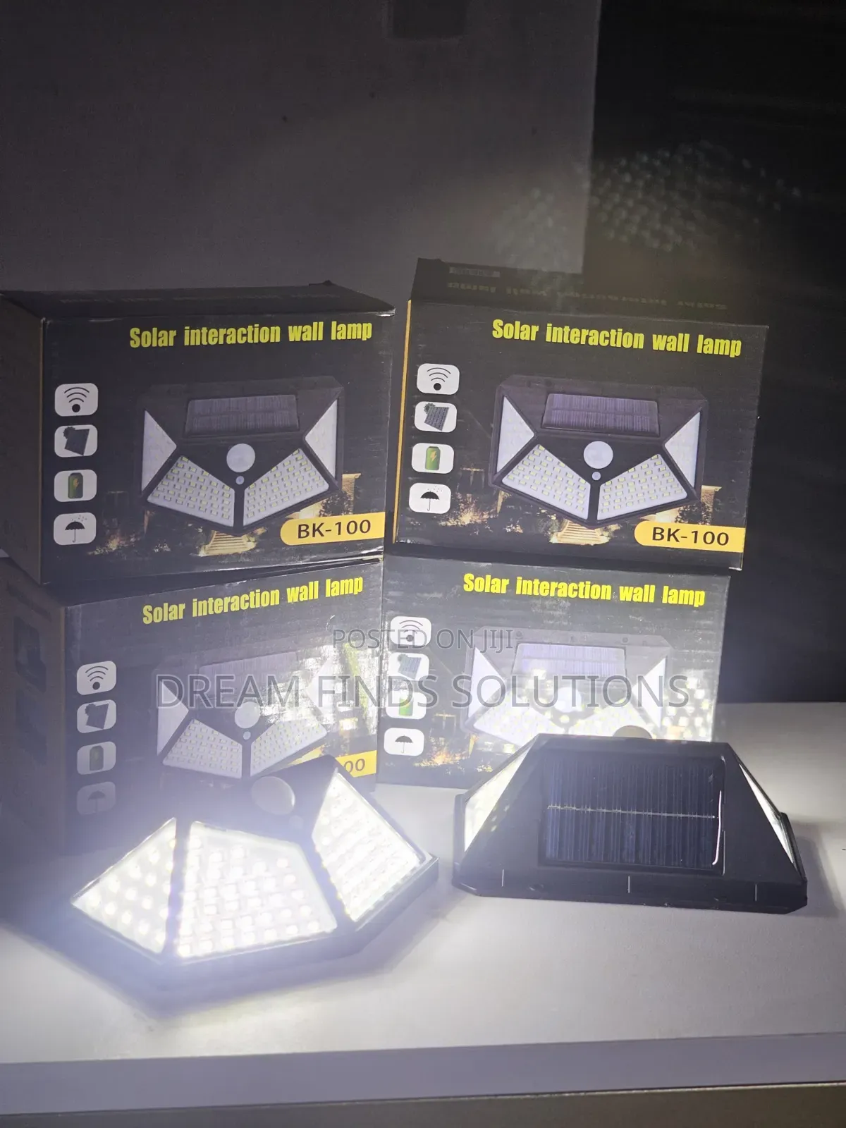 4 PCS Ultra-Bright 100 Led Solar Wall Lamp