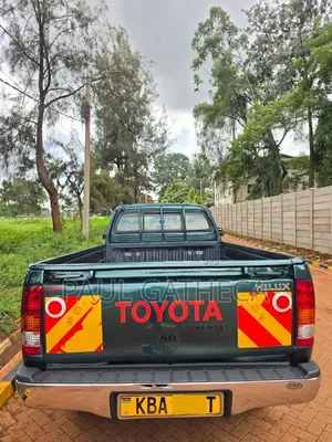 Toyota Hilux 2008 Green