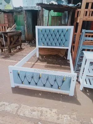 5x6 Light Grey Bed