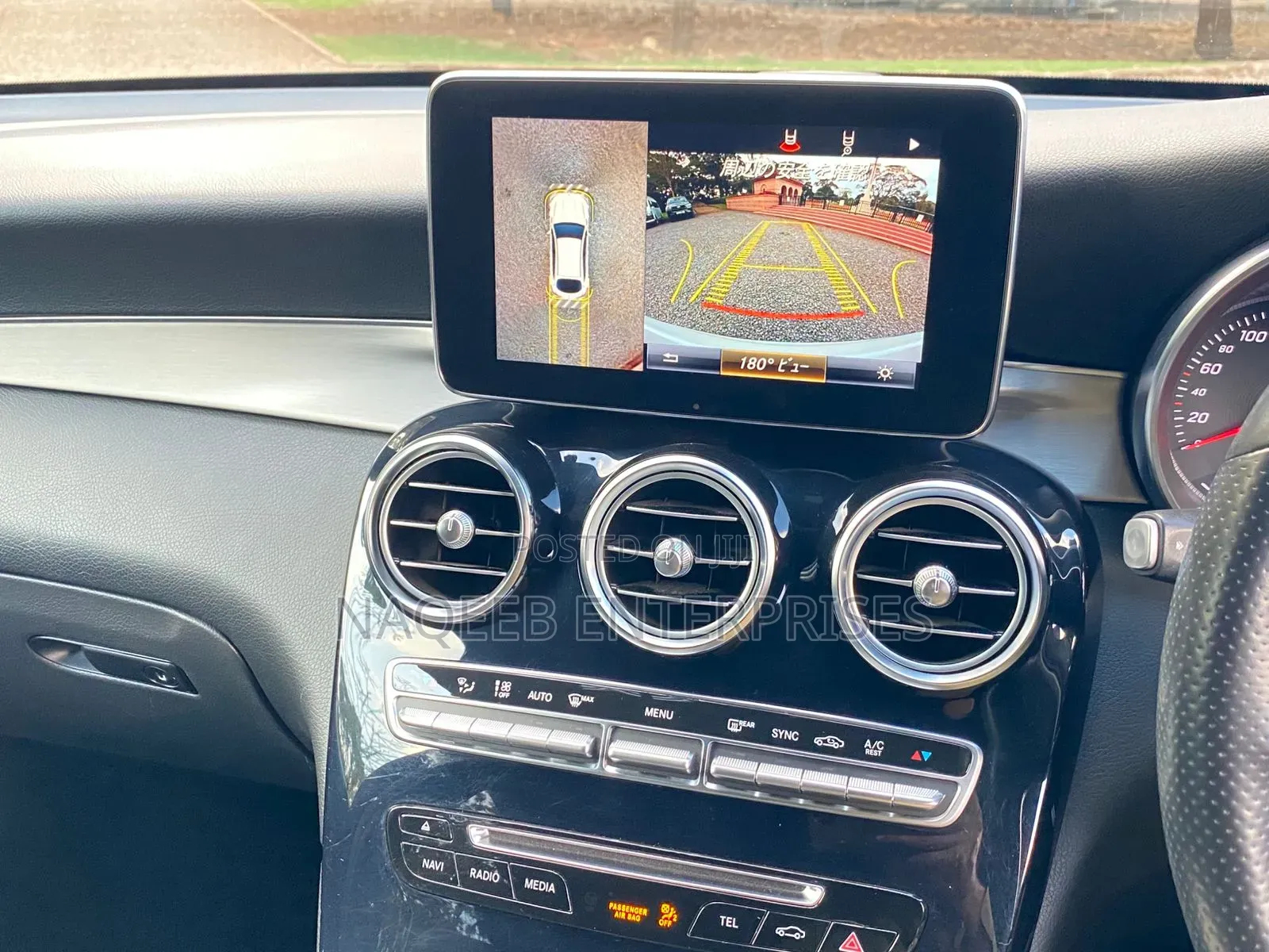 Mercedes-Benz GLC-Class 2019 White