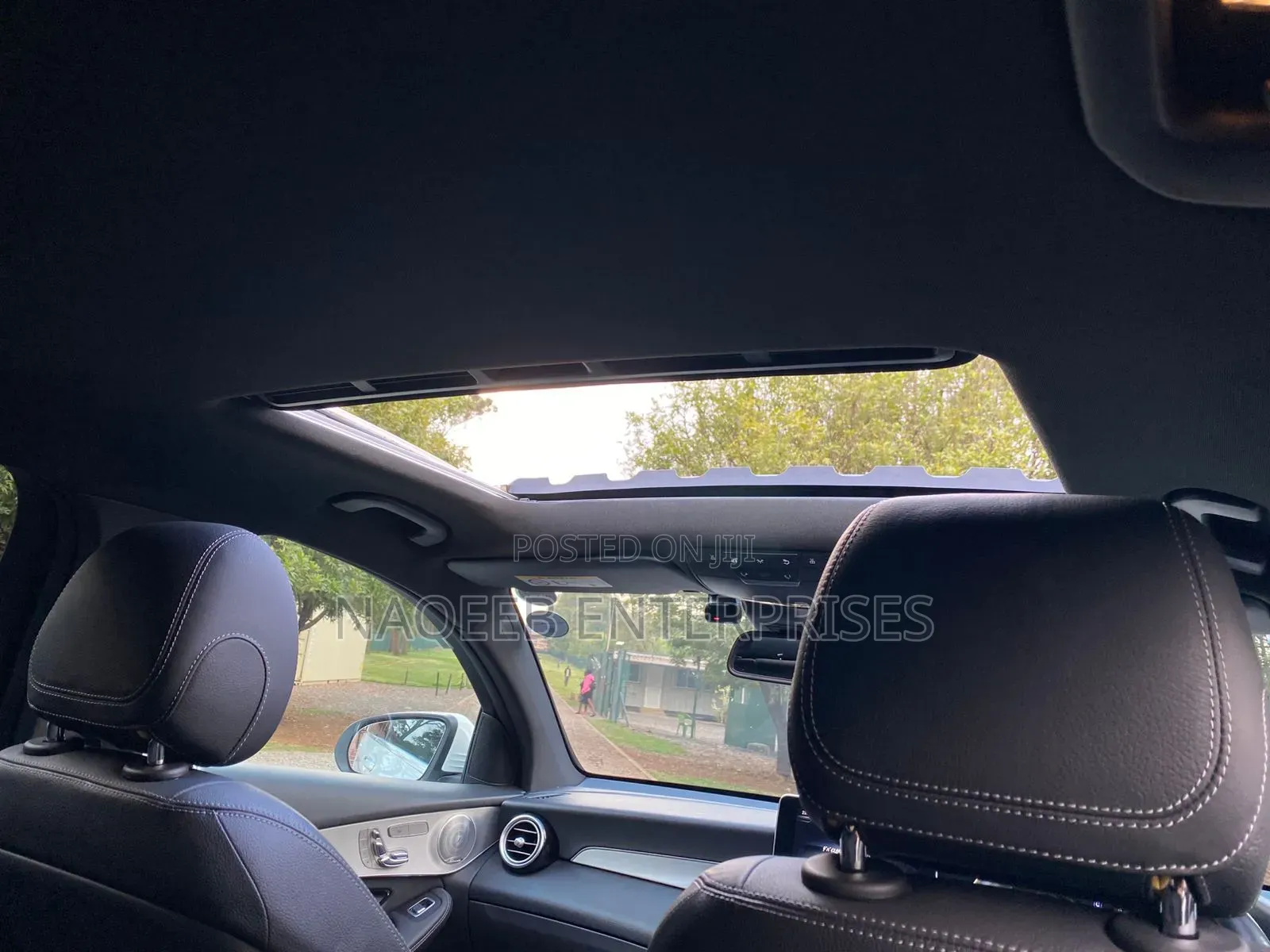 Mercedes-Benz GLC-Class 2019 White