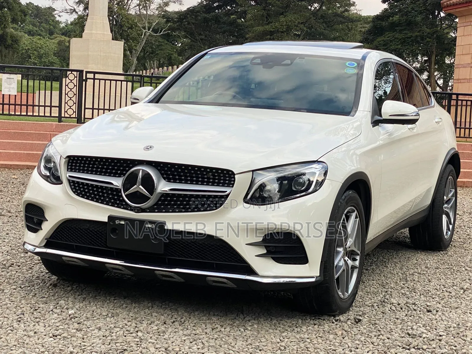 Mercedes-Benz GLC-Class 2019 White