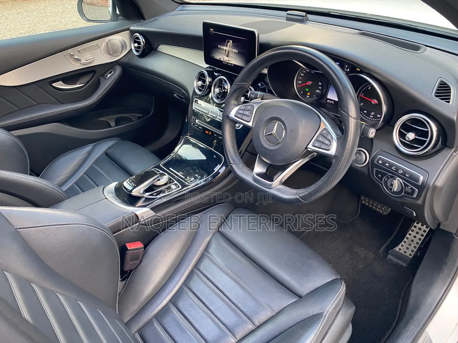 Mercedes-Benz GLC-Class 2019 White