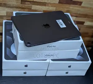 Apple iPad Air (2022) 64 GB Gray