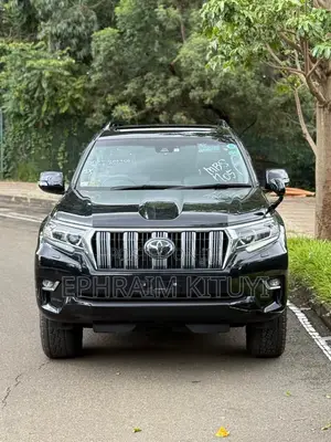 Toyota Land Cruiser Prado 2018 Black