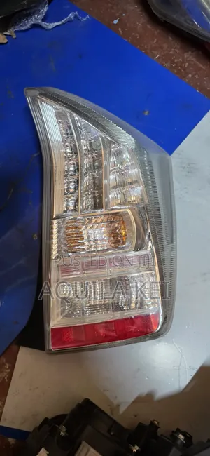 Prius 2014 Taillight