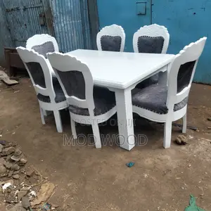 6 Seater Antique Dining Table