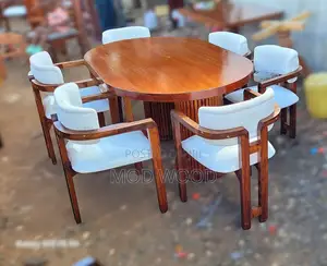 Elegant Oval 6-Seater Dining Set – Modern Comfort With Timeless Charm