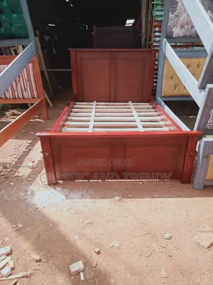 5*6 Wooden/Board Bed. Offer!Offer!