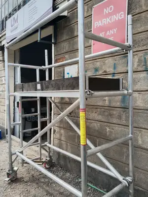 Mobile Aluminium Scaffolding Tower
