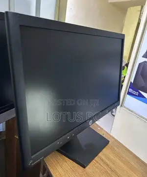 Lenovo ThinkCentre M600 Tiny 8GB Intel Core i5 HDD 500GB