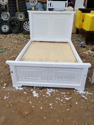 5x6 Wooden/Board Bed.