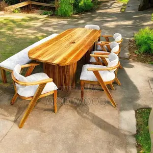 8-Seater Modern Outdoor Dining Set – Natural Wood Elegance