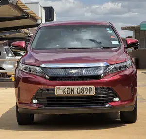 Toyota Harrier 2.0 4WD 2017 Maroon