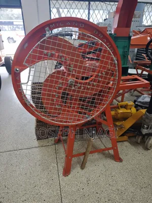 Milano Brand Chaff Cutter.