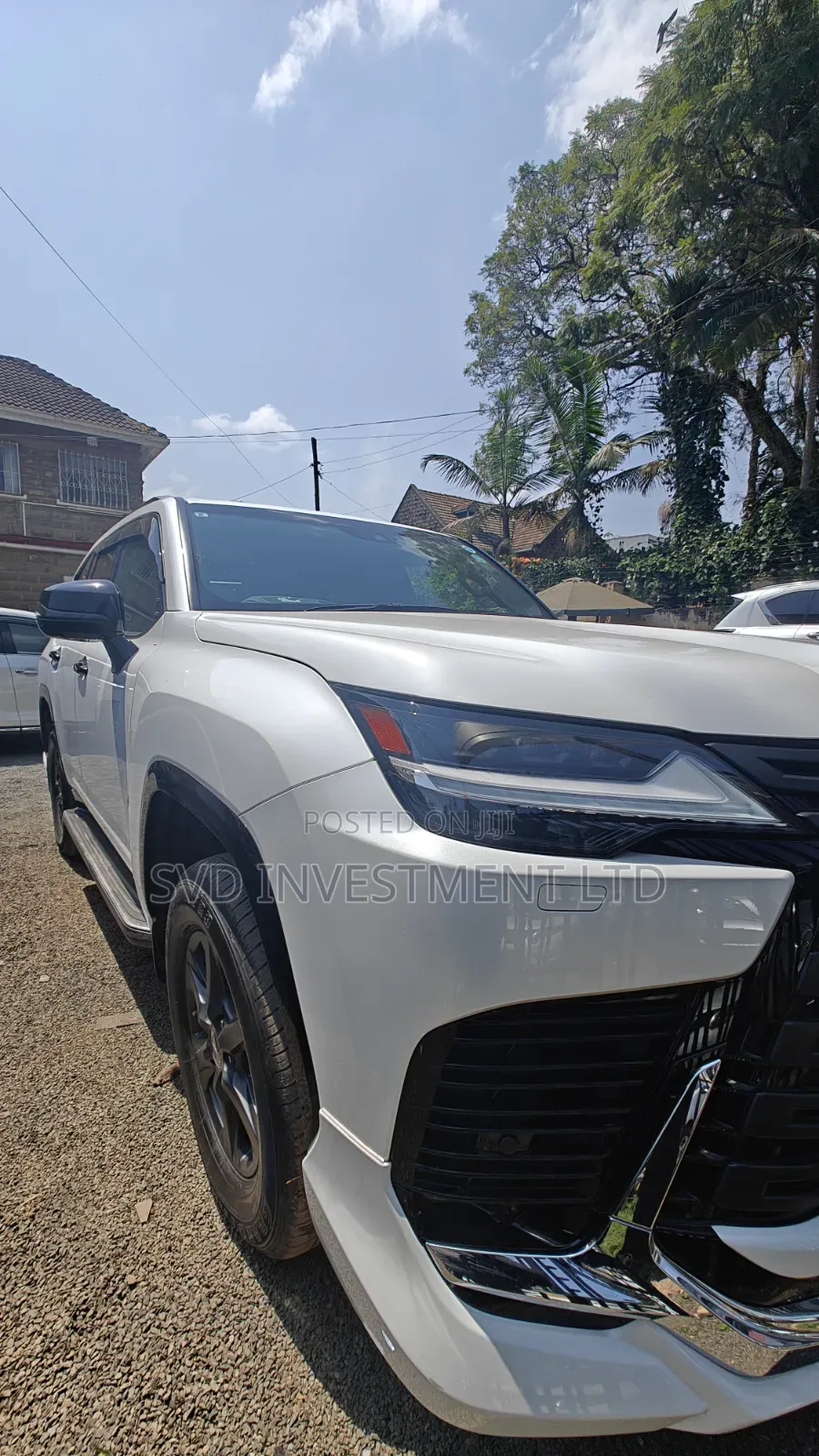 Lexus LX 2022 White