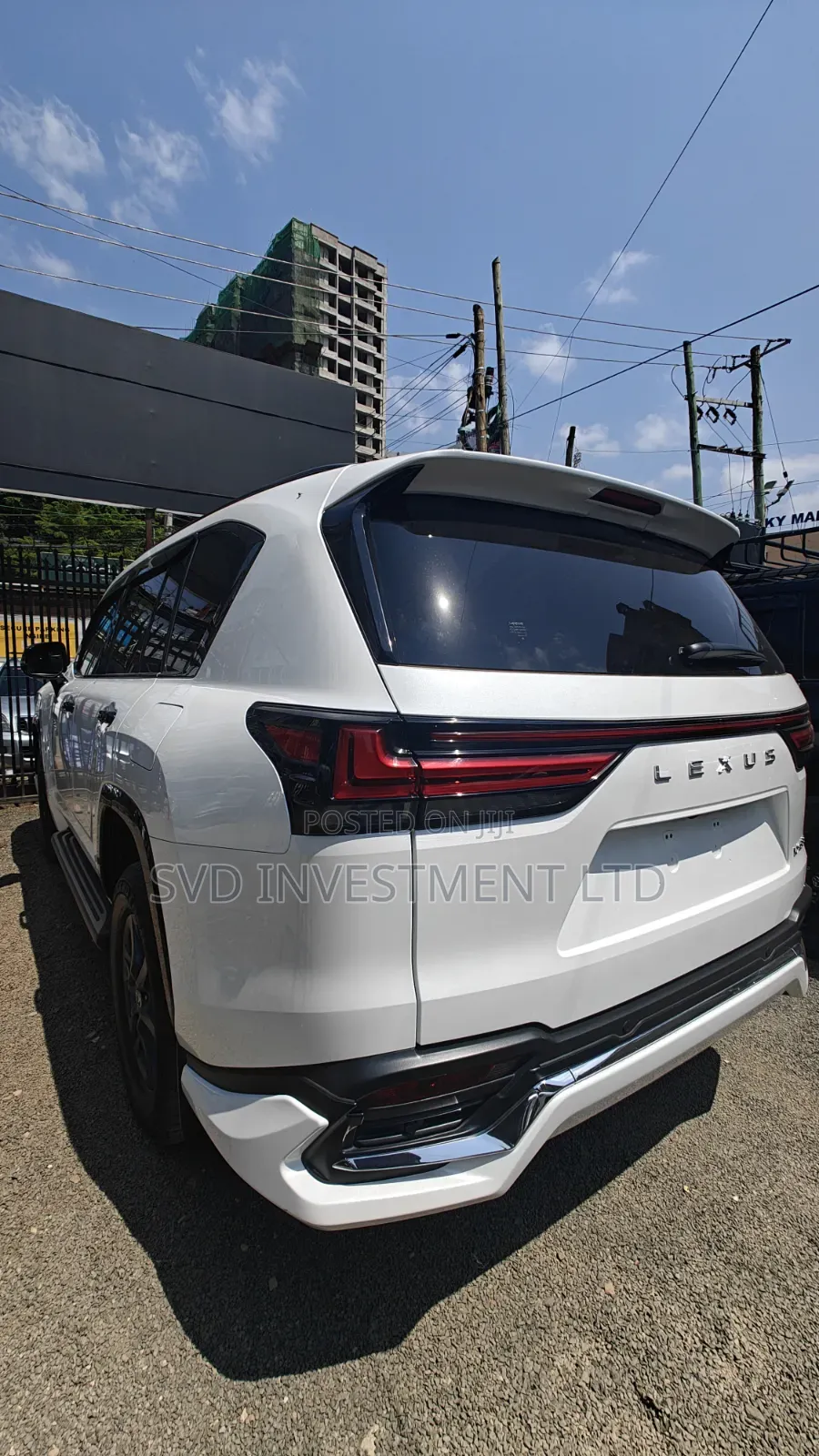 Lexus LX 2022 White