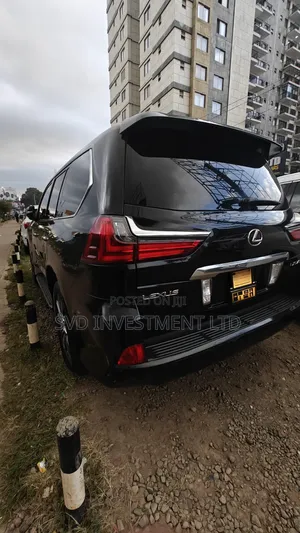 Lexus LX 2016 Black