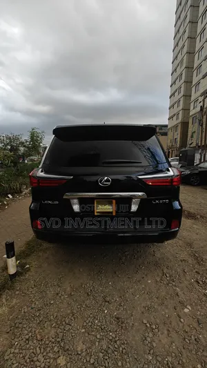 Lexus LX 2016 Black