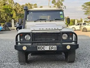 Land Rover Defender 2013 White