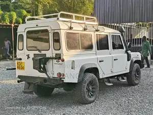 Land Rover Defender 2013 White