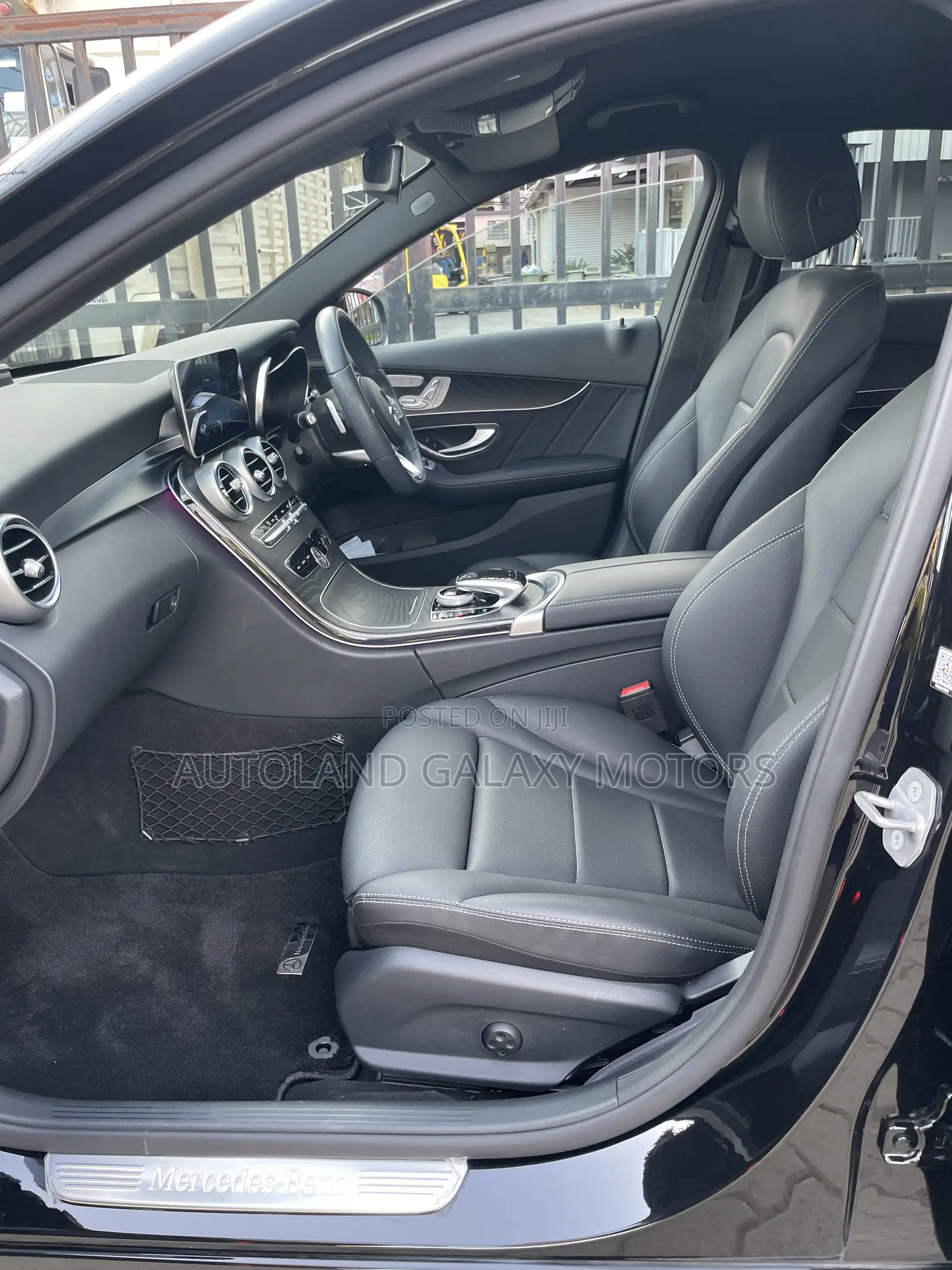 Mercedes-Benz C200 2019 Black