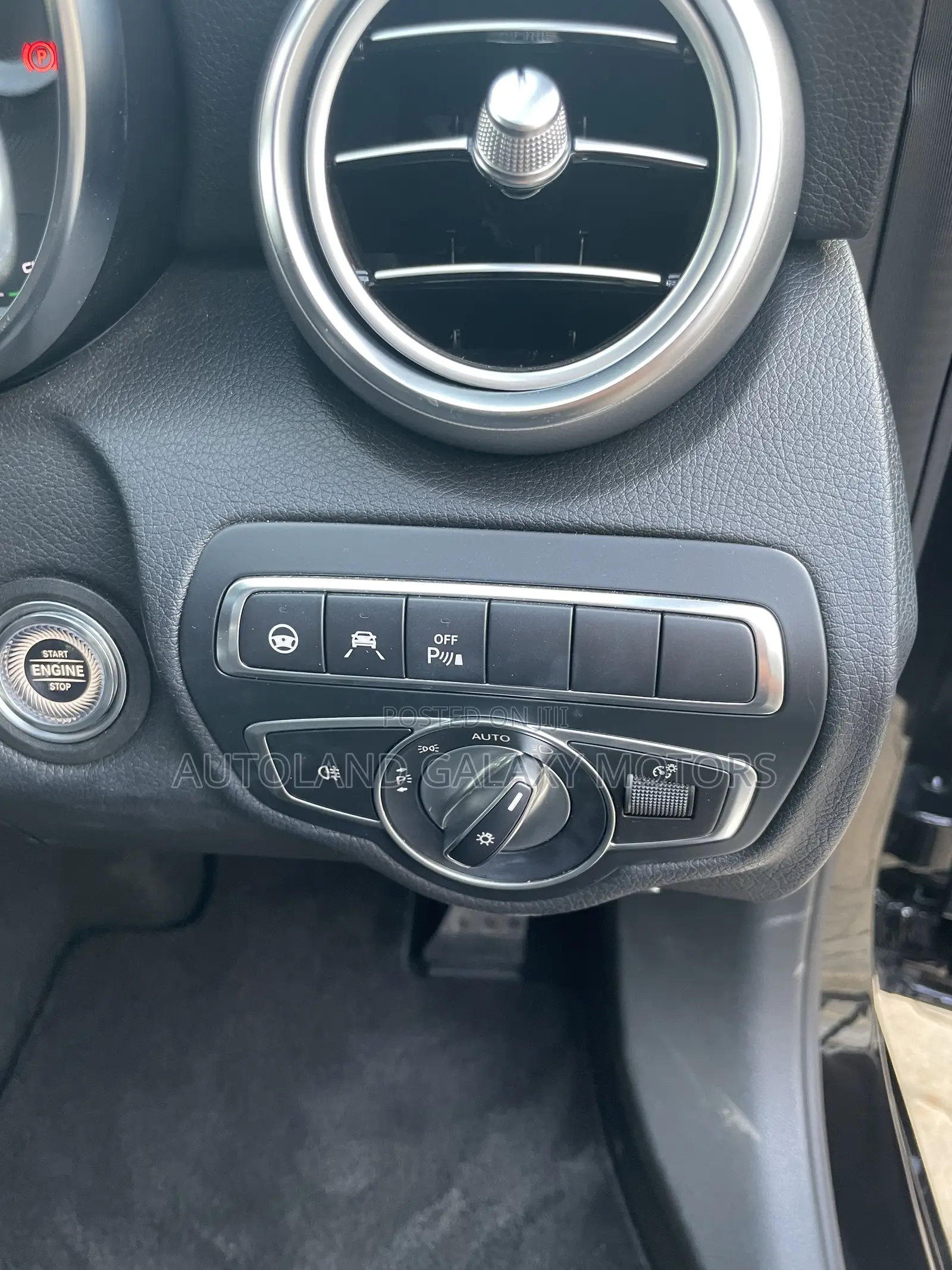 Mercedes-Benz C200 2019 Black