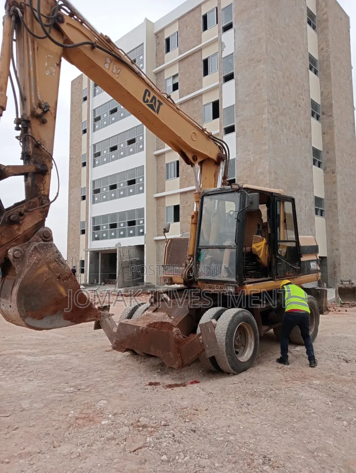 Wheel Excavator Rental