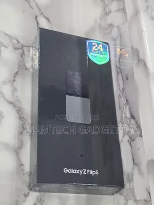 New Samsung Galaxy Z Flip5 256 GB Black