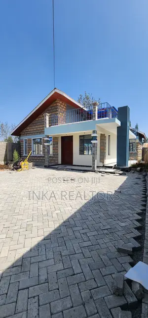 3bdrm Mansion in Rimpa for sale
