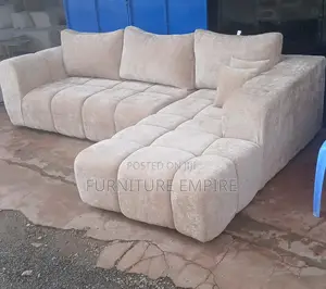 6 Seater L-Shaped Bubble Design Sofa With Cushions