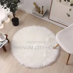 Small Round Faux Fur Mats