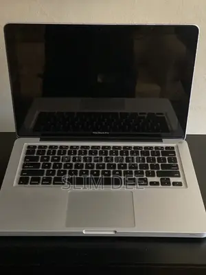 Laptop Apple MacBook 2012 8GB Intel Core 7 HDD 500GB