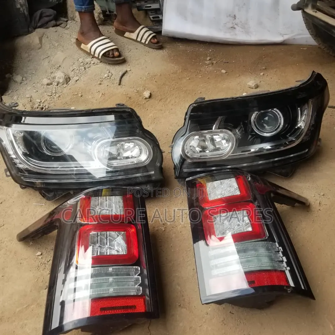 Range Rover Vogue Tail Back Lights
