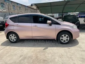 Nissan Note 2016 Pink