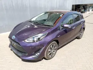 Toyota Aqua 2018 Purple