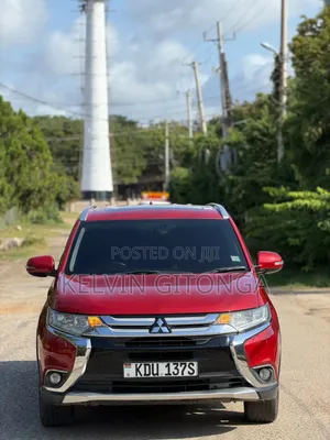 Mitsubishi Outlander 2017 Red