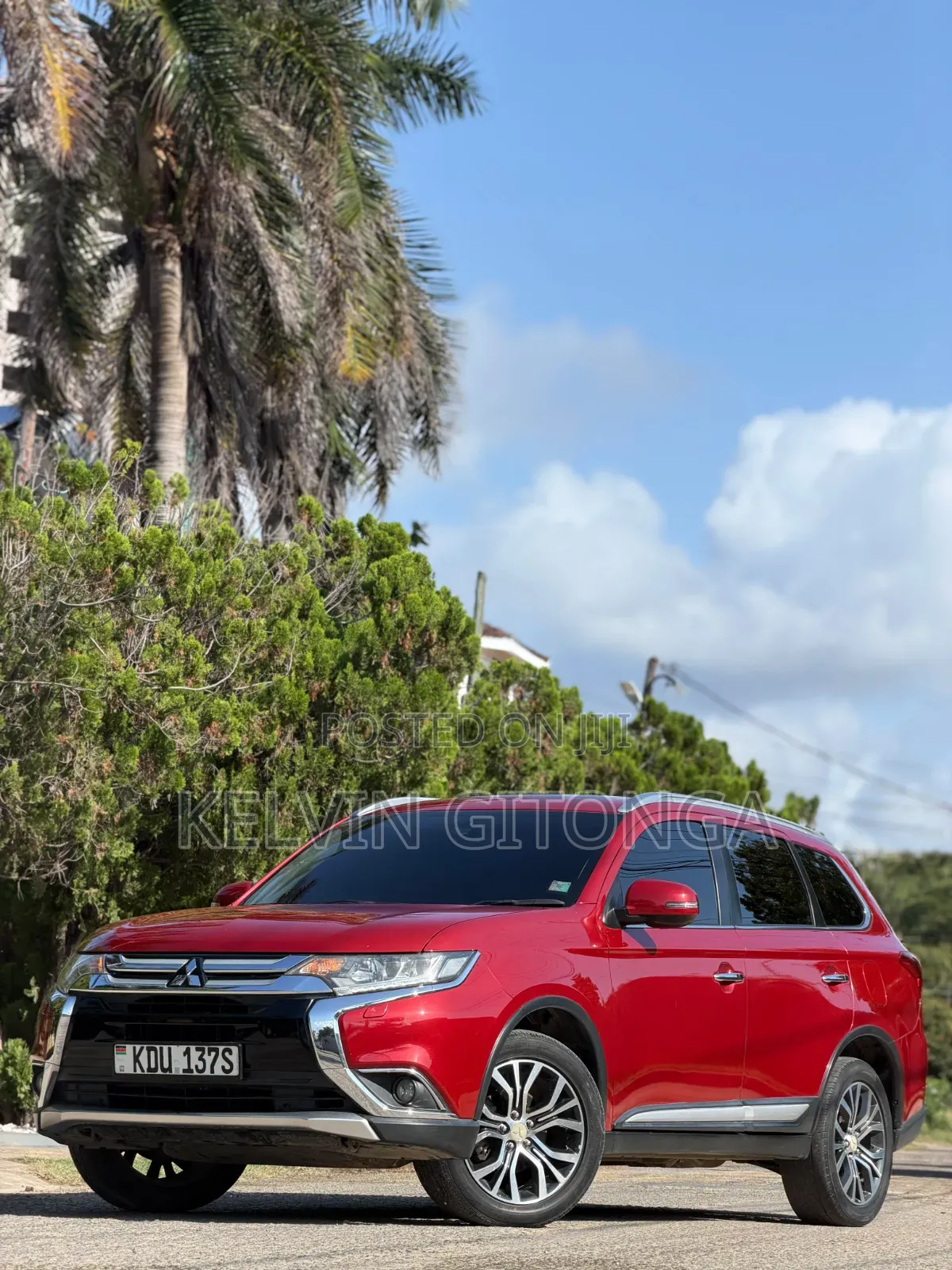 Mitsubishi Outlander 2017 Red