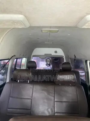 Toyota HiAce 2013 White