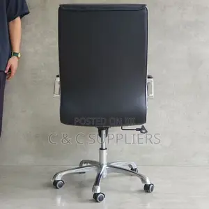 Swivel Office Leather Task Chair.