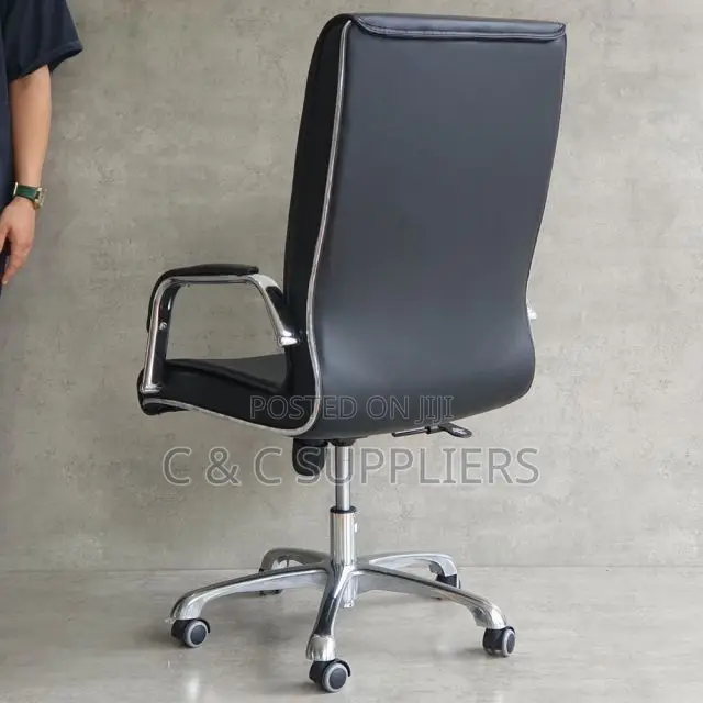 Swivel Office Leather Task Chair.