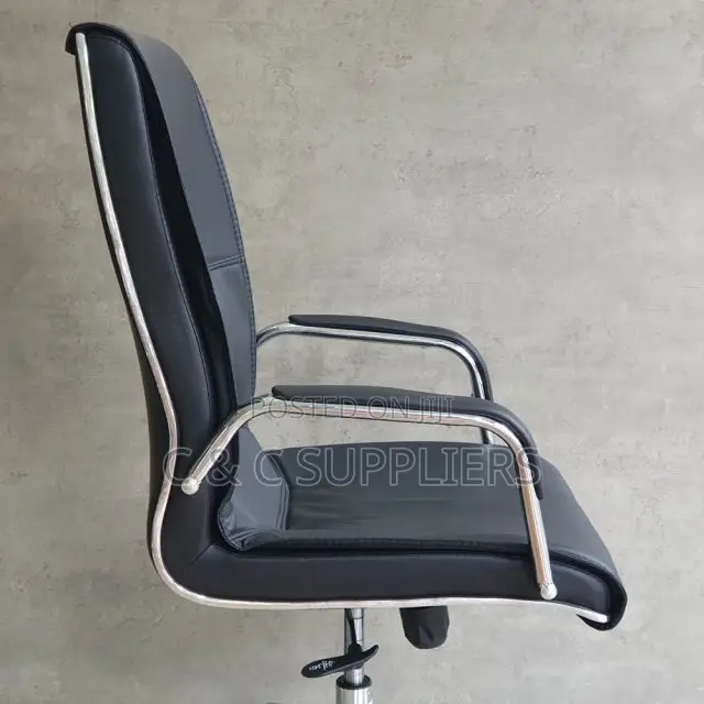 Swivel Office Leather Task Chair.