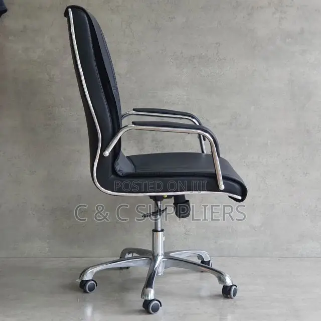 Swivel Office Leather Task Chair.