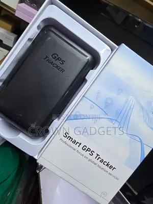 P11 Portable 4g GPS Tracker With Mobile App Monitoring