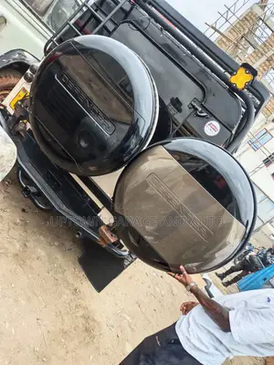 Land Rover 110 Wheel Cover
