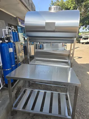 Stainless Steel Refilling Tank With 3 Filling Nozzels