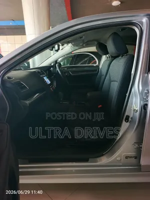 Subaru Legacy 2019 Silver