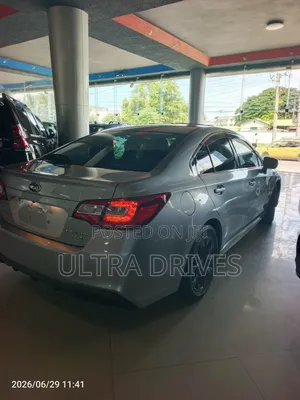 Subaru Legacy 2019 Silver